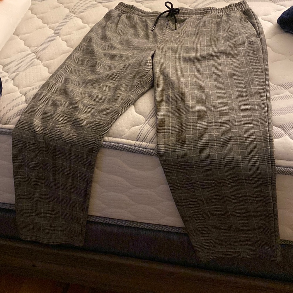 Stretch dressy pants